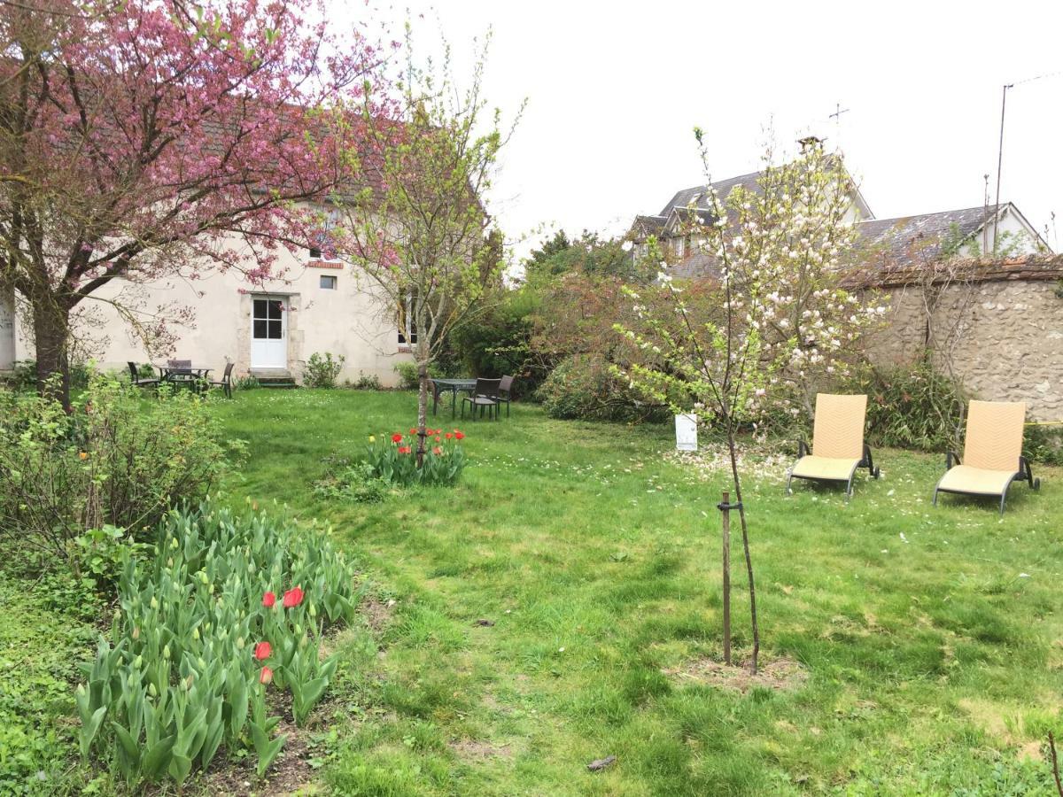 Le Clos Tilia Bed & Breakfast Cléry-Saint-André Екстериор снимка
